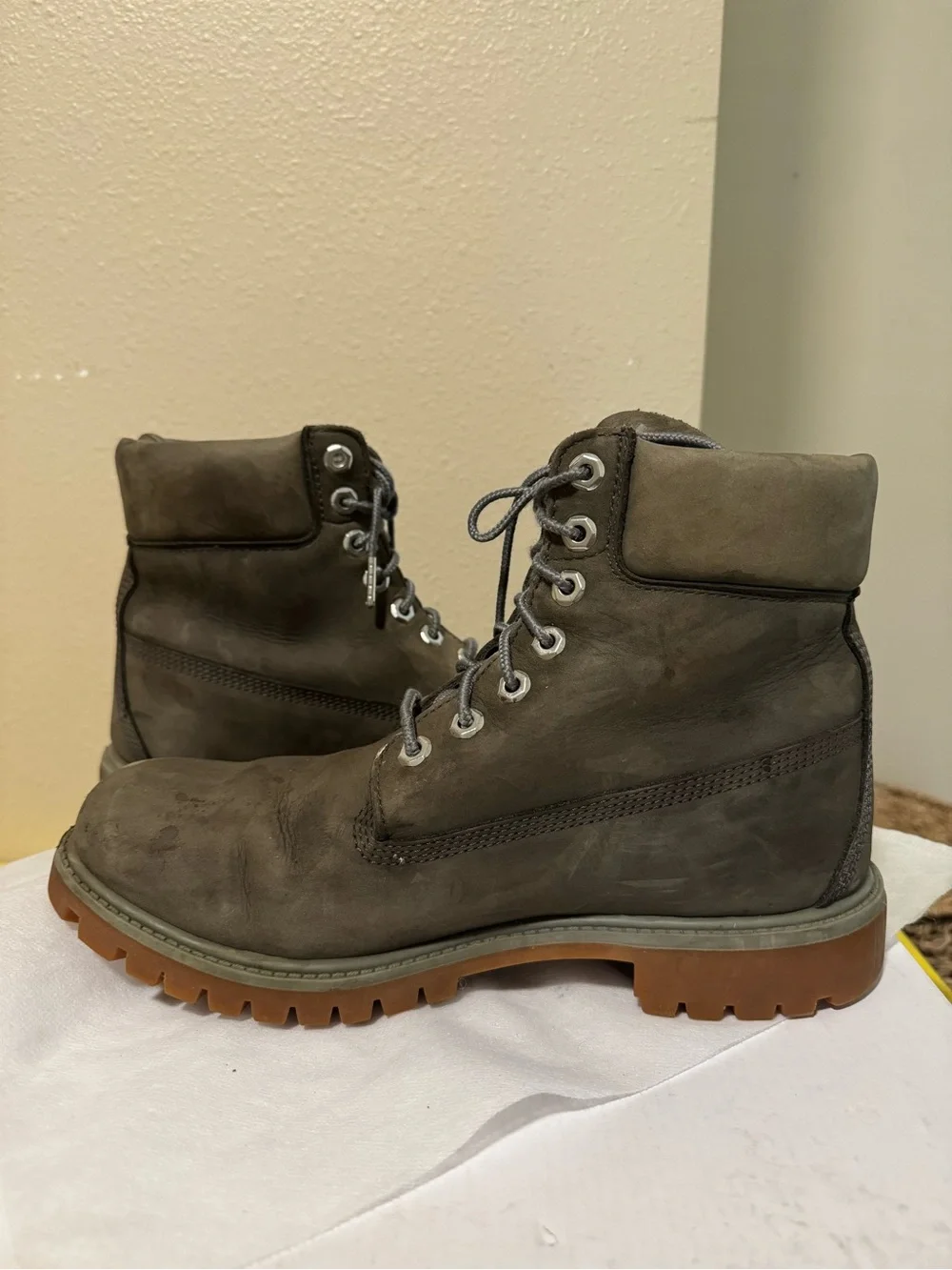 Timberland Men's Nubuck Lace-Up Work Boots
